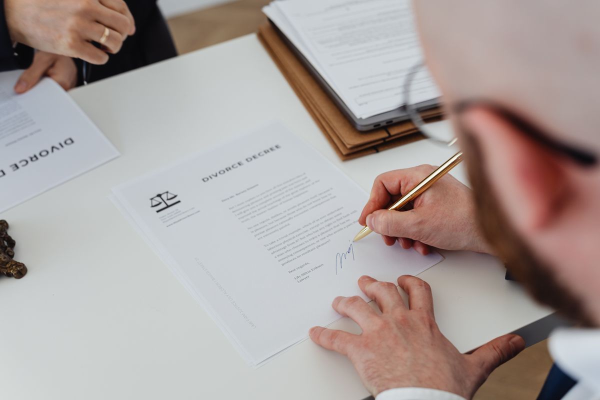 Why Closings Need Real Document Tracking